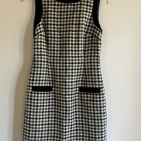Boden Houndstooth Dress - Picture 1 of 2